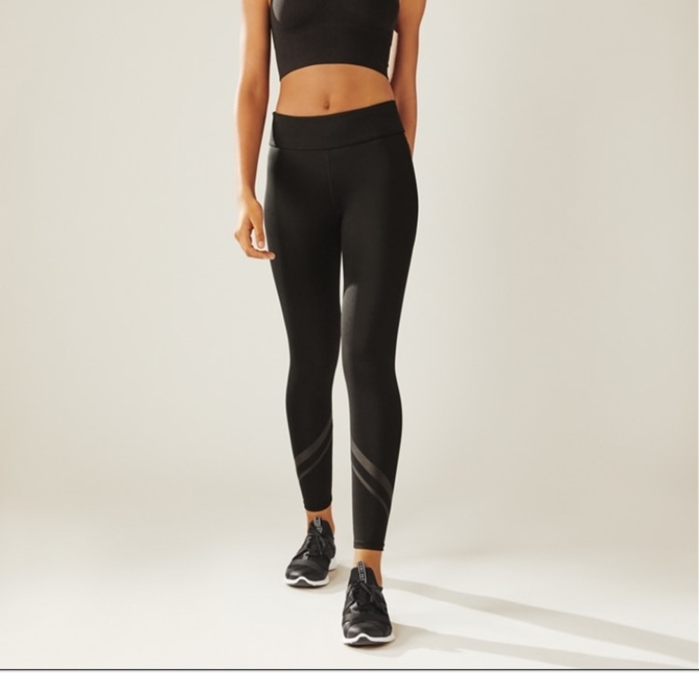 Tory sport compression legging w/ pockets sz small